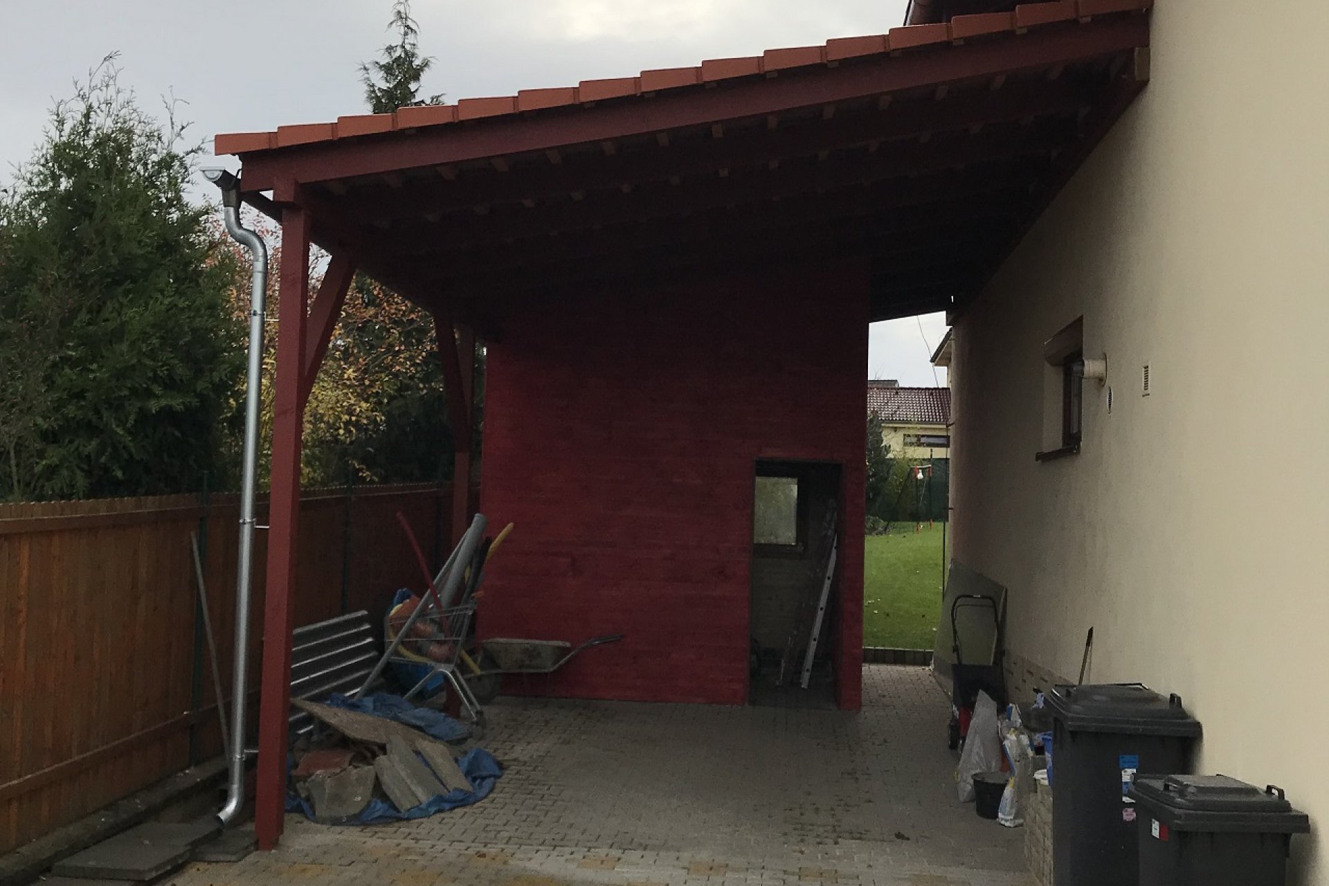 Výstavba krytého stání Jesenice